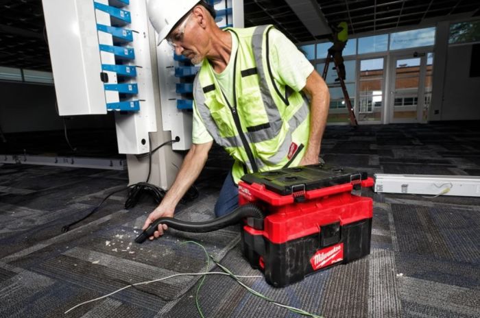 Пилосос акумуляторний безщітковий PACKOUT MILWAUKEE M18 FPOVCL-0 (каркас) для води та сухого сміття