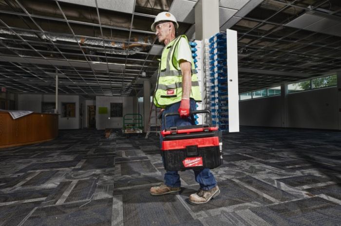 Пилосос акумуляторний безщітковий PACKOUT MILWAUKEE M18 FPOVCL-0 (каркас) для води та сухого сміття