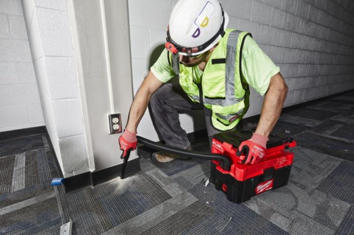 Пилосос акумуляторний безщітковий PACKOUT MILWAUKEE M18 FPOVCL-0 (каркас) для води та сухого сміття