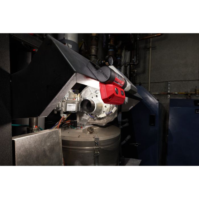 Фонарь светодиодный аккумуляторный компактный (зарядка через USB) MILWAUKEE L4 FFL-301