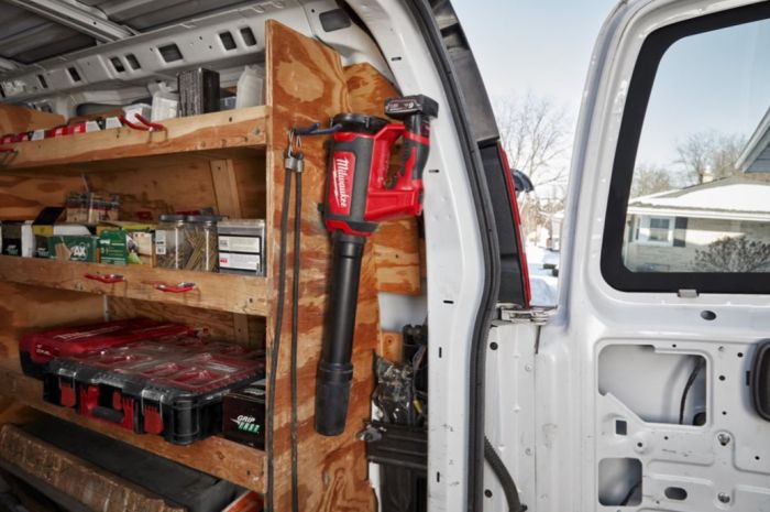 Повітродувка акумуляторна безщіткова MILWAUKEE M12 BBL-0 (каркас)