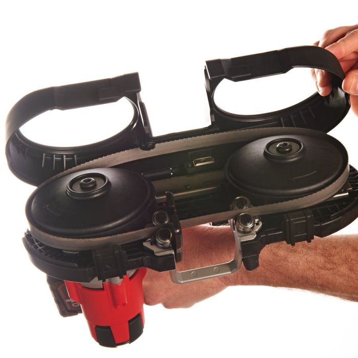 Пила стрічкова акумуляторна MILWAUKEE M12 BS-0 (каркас)