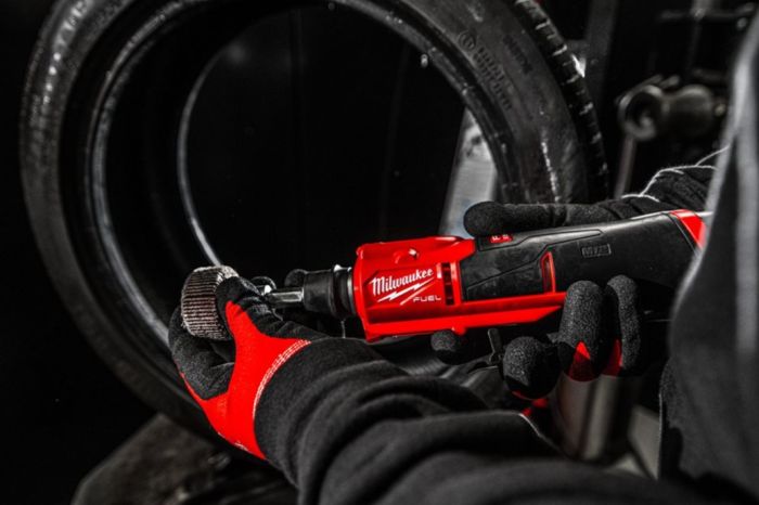 Машина прямошліфувальна акумуляторна безщіткова для обробки шин MILWAUKEE M12 FTB-0 (каркас)