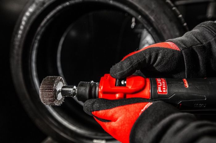 Машина прямошліфувальна акумуляторна безщіткова для обробки шин MILWAUKEE M12 FTB-0 (каркас)