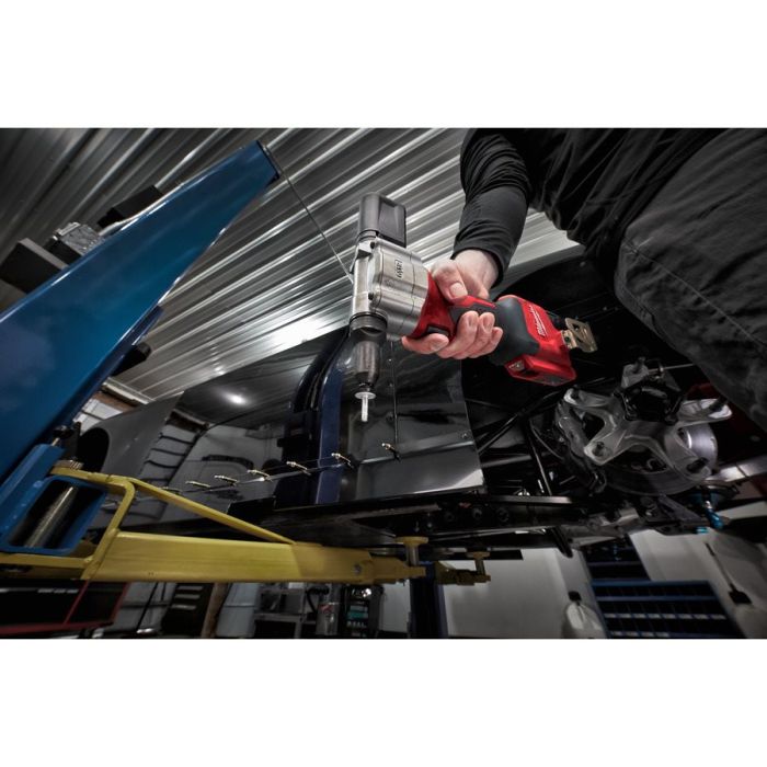 Заклепочник акумуляторний MILWAUKEE M12 BPRT-0 Ø закл. 2,4-4,8мм (каркас)