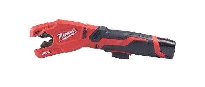 Труборез аккумуляторный по нержавеющей стали MILWAUKEE M12 PCSS-202C (ЗУ+2акк.Х2Ач+кейс)