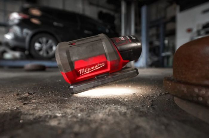 Ліхтар світлодіодний акумуляторний MILWAUKEE M12 PAL-0 (каркас)