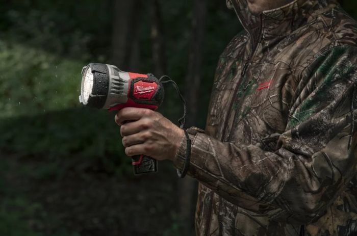 Ліхтар світлодіодний акумуляторний MILWAUKEE M12 SLED-0 (каркас)