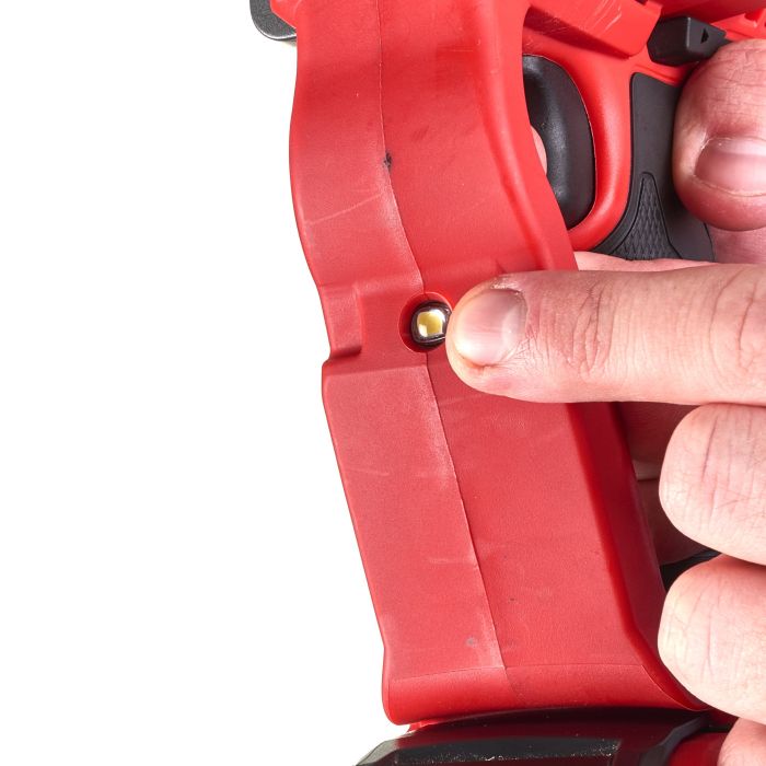 Гайковерт акумуляторний безщітковий MILWAUKEE 1'' (2400Нм) M18 ONEFHIWF1-0X, з кільцем (каркас)