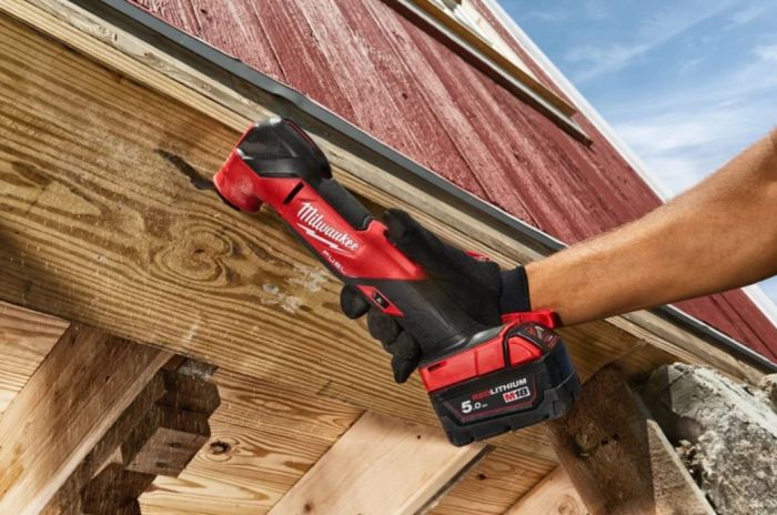 Інструмент багатофункціональний безщітковий акумуляторний MILWAUKEE M18 FMT-502X (ЗУ+2ак.Х5А+HDкейс)