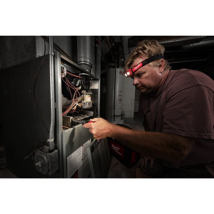 Ліхтар світлодіодний налобний на батареях ААА MILWAUKEE HL-SF