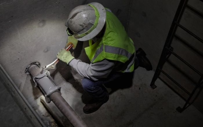 Ліхтар світлодіодний налобний AAA MILWAUKEE ISHL-0 безпечний