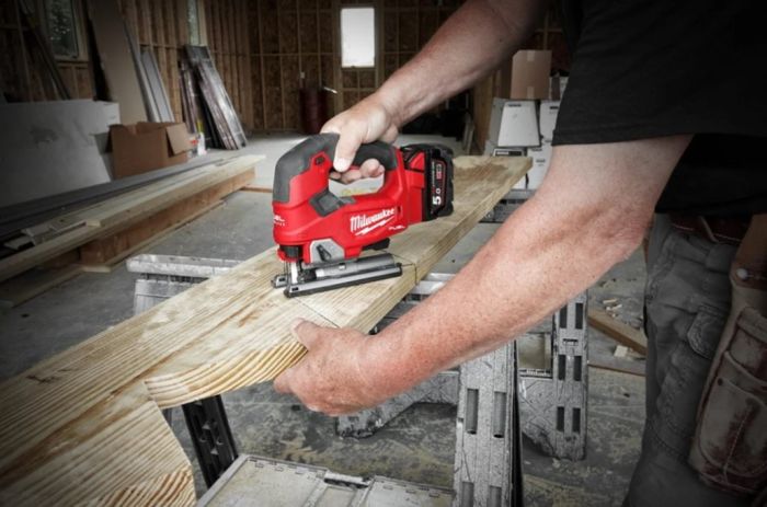 Пила лобзикова акумуляторна безщіткова MILWAUKEE M18 FJS-0X (каркас+HDкейс)