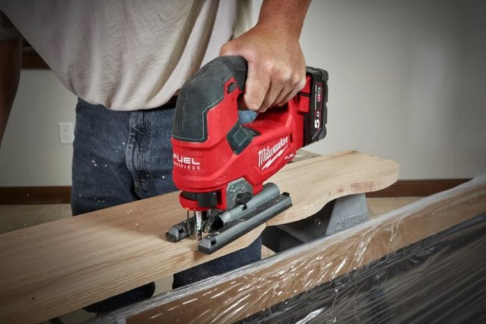 Пила лобзикова акумуляторна безщіткова MILWAUKEE M18 FJS-0X (каркас+HDкейс)