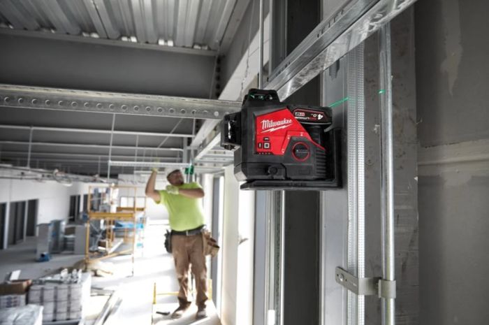 Нівелір лазерний акумуляторний 3D MILWAUKEE M12 3PL-0C (360˚, зелений промінь)