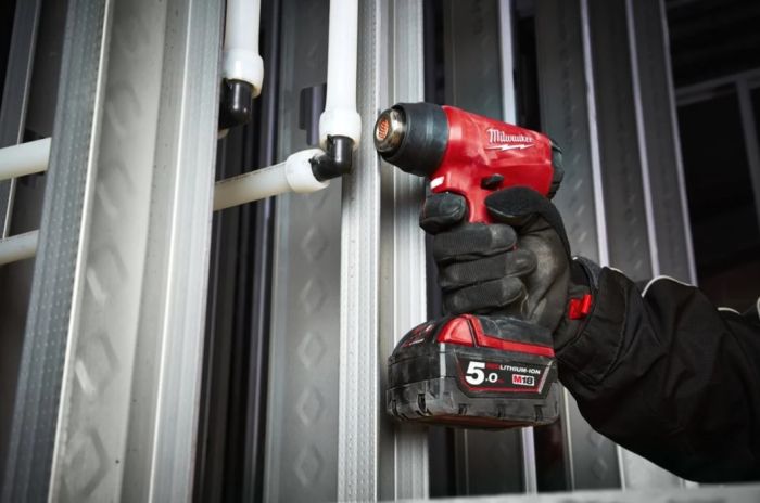 Пістолет гарячого повітря - фен акумуляторний MILWAUKEE M18 BHG-0 (каркас)