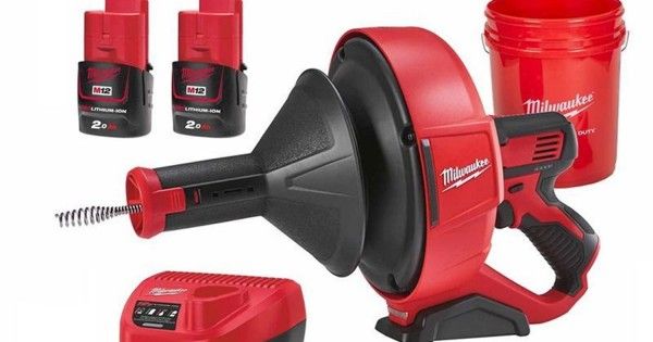 Машина прочисна акумуляторна MILWAUKEE M12 BDC6-202C трос 6м (ЗУ+2акк.Х2Ач+відро)