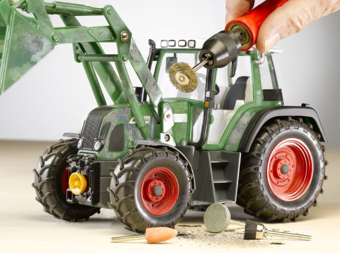 Набор оснастки для гравера, 105 предметов, KWB (510900)