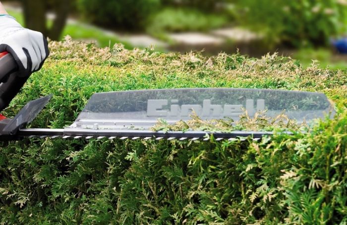 Кущоріз акумуляторний Einhell X-Change GE-CH 1855/1 Li Solo (без акум.), 18В, лезо 620 мм, 2200 об/хв, різ 550 мм