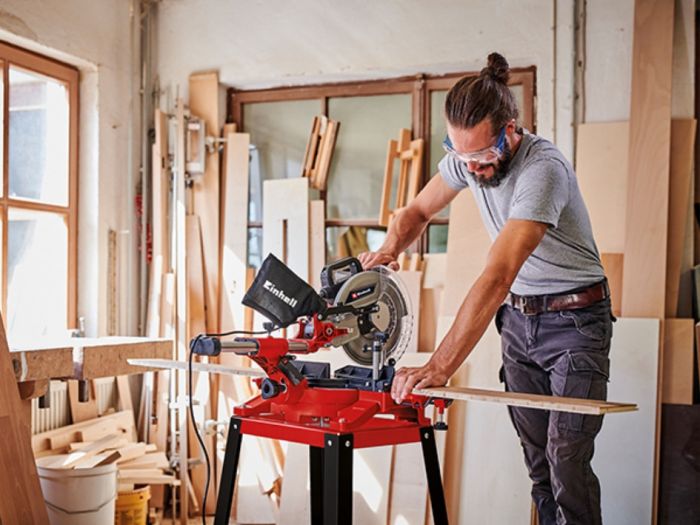 Пила торцовочная настольная Einhell TC-SM 2531/2 U (4300805)