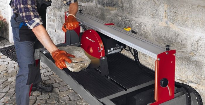 Каменеріз, 2200 Вт, 920х550 мм, диск 300 мм, лазер Einhell TE-SC 920 L