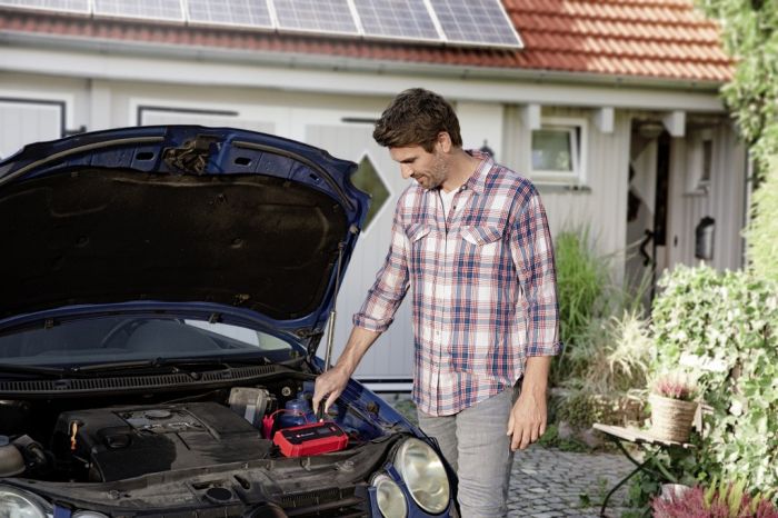 Зарядное устройство Einhell CE-BC 10 M (1002245)