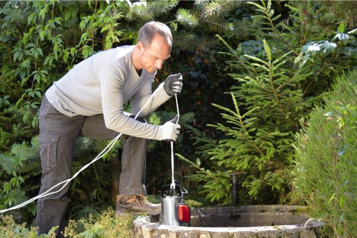 Насос дренажний, 900 Вт, 18000 л/год, вис. 9 м, глиб. 5 м, корпус нержавіюча сталь