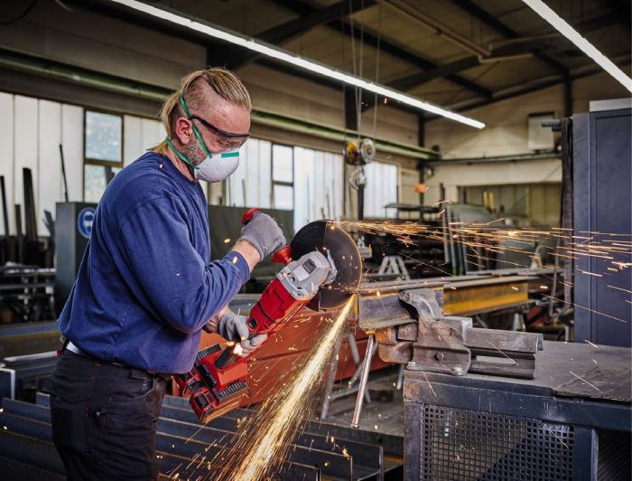 Машина шліф.кутова акумуляторна Einhell AXXIO 36/230  X-Change (без акум.), 36В, 230 мм, безщітковий двигун, плавний пуск, 8500 об/хв, акумулятори від 3 А*г, швидкозатискна гайка, поворотне руків'я (4431160)