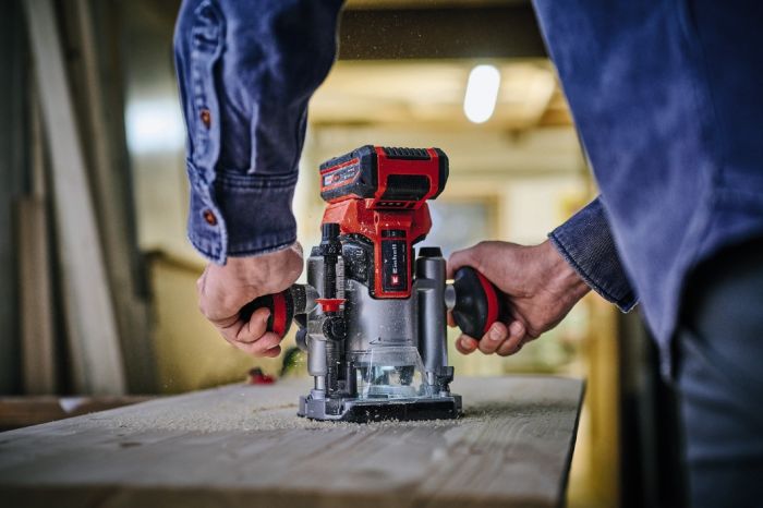 Фрезер аккумуляторный Einhell TP-RO 18 Li BL - Solo (4350411)