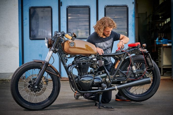 Зарядное устройство Einhell CE-BC 5 M LiFePO4 (1002251)