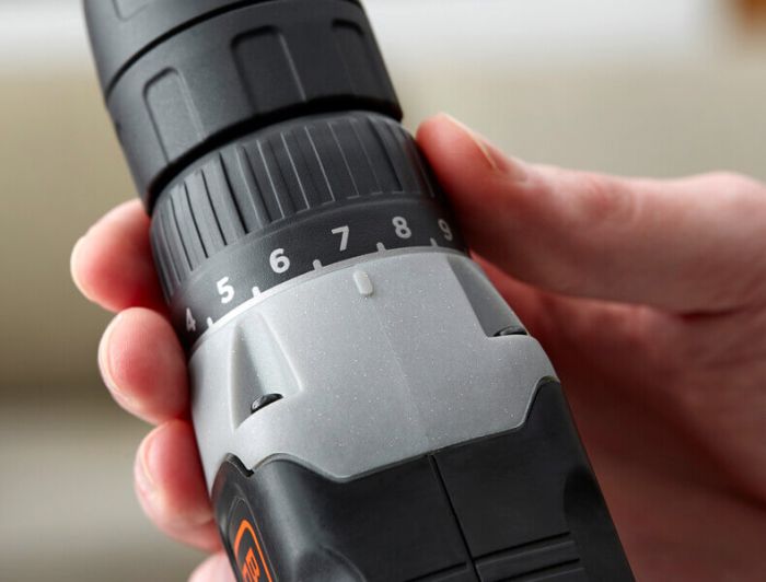 Дриль-шурупокрут акумуляторний BLACK+DECKER BCD001C1