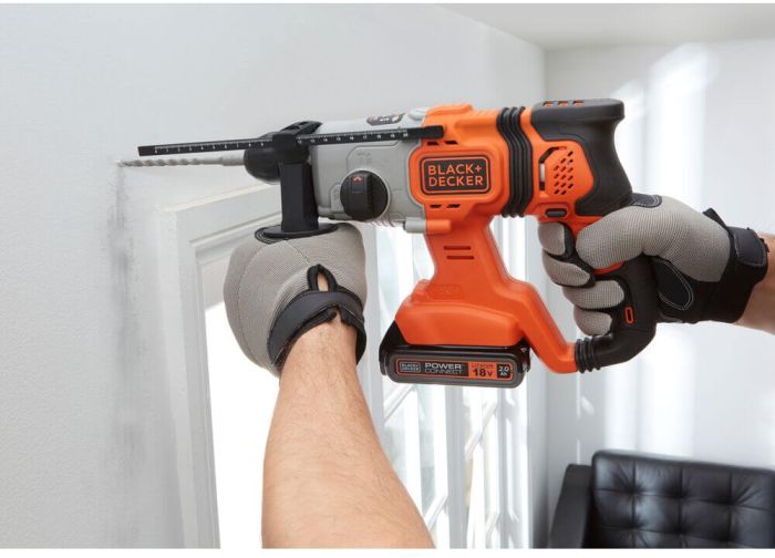 Перфоратор акумуляторний BLACK+DECKER BCD900B