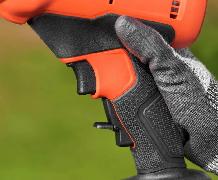 Ножиці садові - секатор акумуляторний BLACK+DECKER BCPP18D1