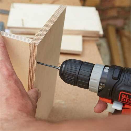 Дриль-шурупокрут акумуляторний BLACK+DECKER BDCDD12USB