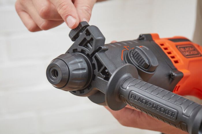 Перфоратор мережевий SDS-Plus BLACK+DECKER BEHS01