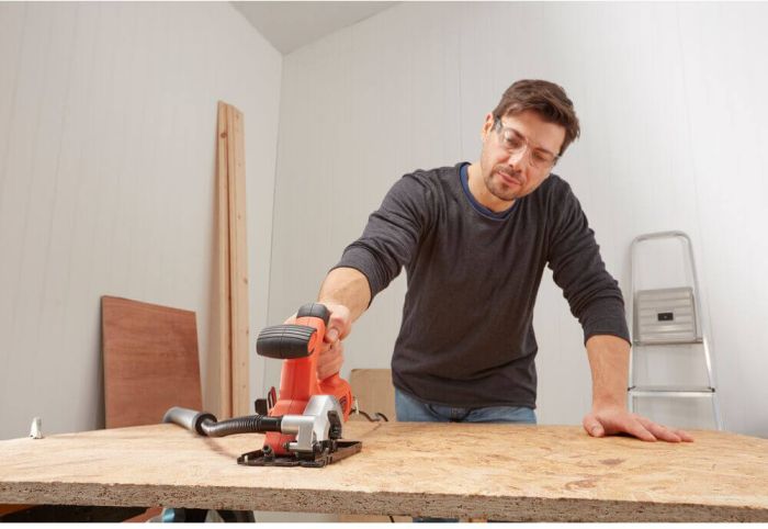 Пила дискова мережева BLACK+DECKER BES510