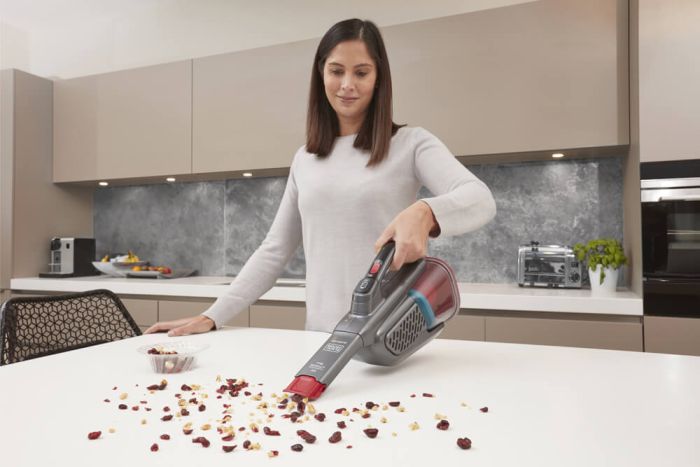 Пилосос акумуляторний BLACK+DECKER BHHV315B