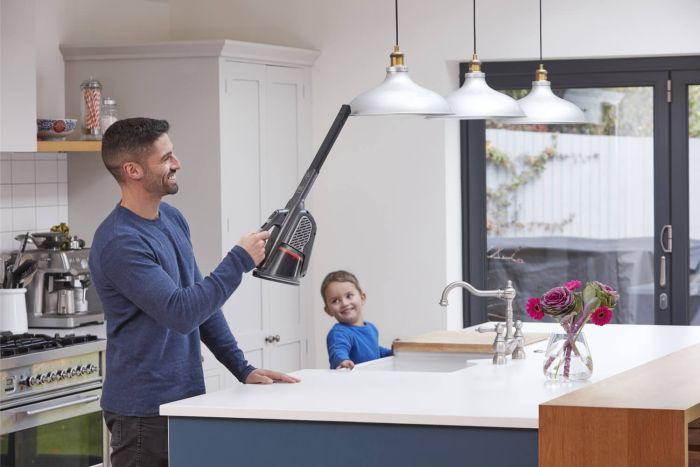 Пилосос акумуляторний BLACK+DECKER BHHV520JF