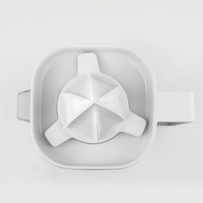 Соковитискач BLACK+DECKER BXCJ25E