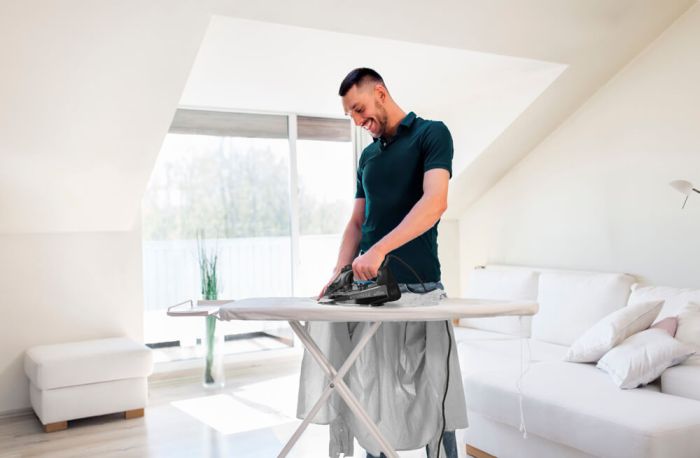 Праска BLACK+DECKER BXIR2805E