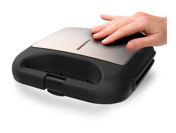 Бутербродниця BLACK+DECKER BXSA753E