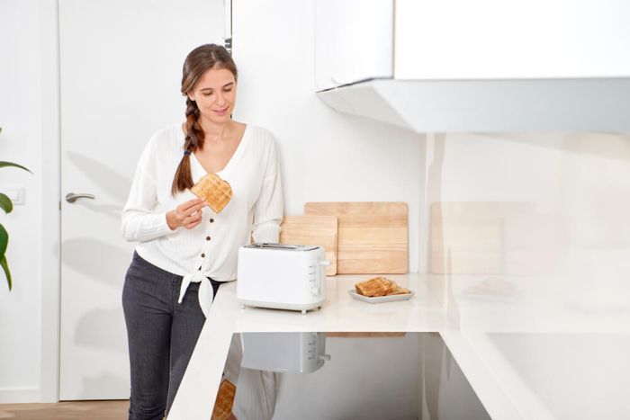 Тостер BLACK+DECKER BXTO820E