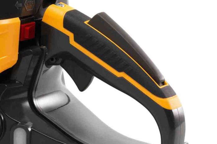 Пила ланцюгова бензинова STIGA CS755