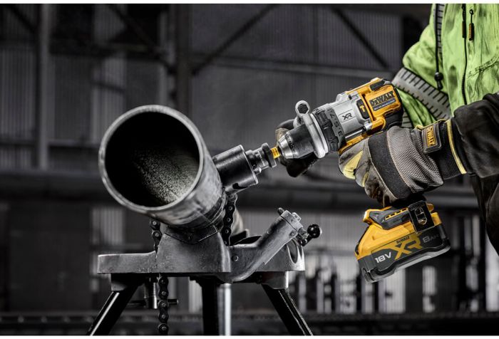 Дриль-шурупокрут акумуляторний безщітковий ударний DeWALT DCD1007NT