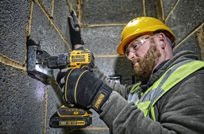 Дриль-шурупокрут акумуляторний безщітковий DeWALT DCD708N