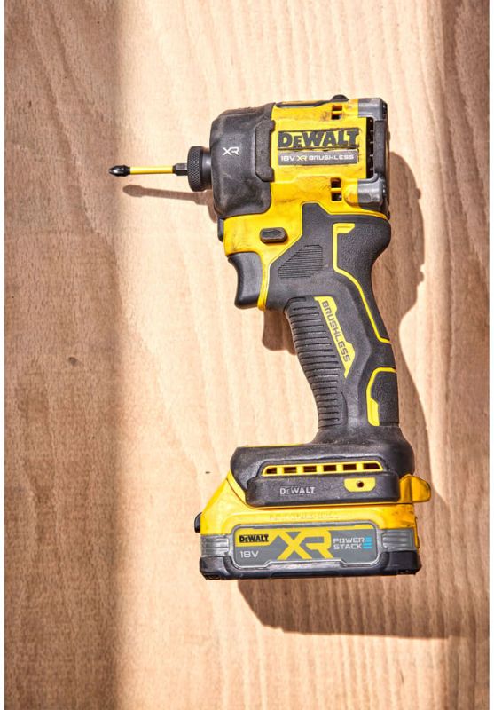 Шурупокрут ударний гідравлічний акумуляторний безщітковий DeWALT DCF870E2T