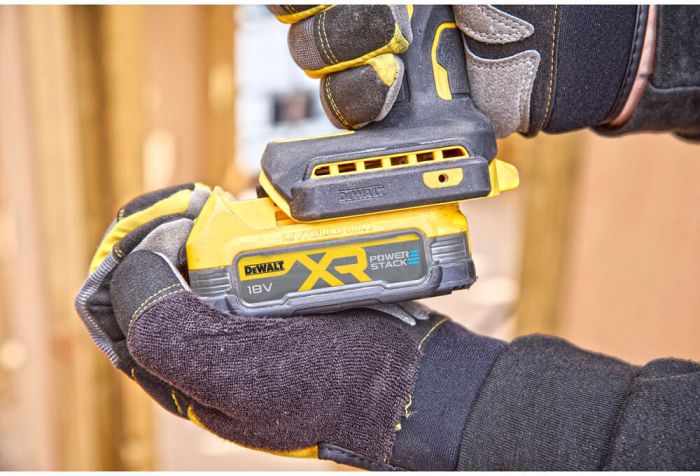 Шурупокрут ударний гідравлічний акумуляторний безщітковий DeWALT DCF870E2T