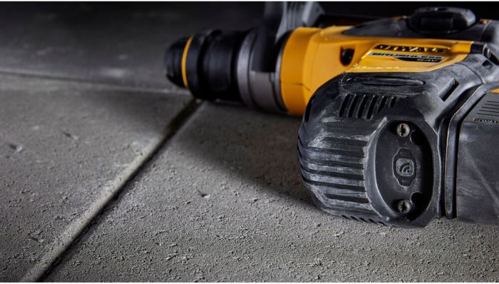 Перфоратор акумуляторний безщітковий SDS-Plus DeWALT DCH416NT