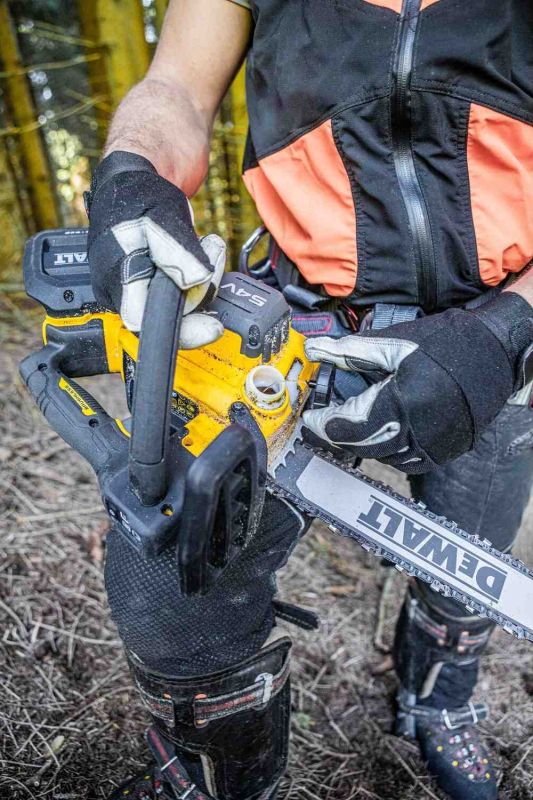 Пилка ланцюгова акумуляторна безщіткова з верхньою рукояткою DeWALT DCMCST635X1