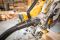 Пилка торцювальна акумуляторна безщіткова DeWALT DCS782N